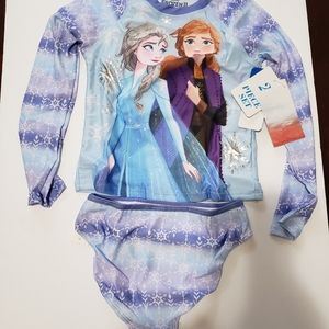 NWT Frozen ll long sleeve 2 piece swimsuit
Girls s